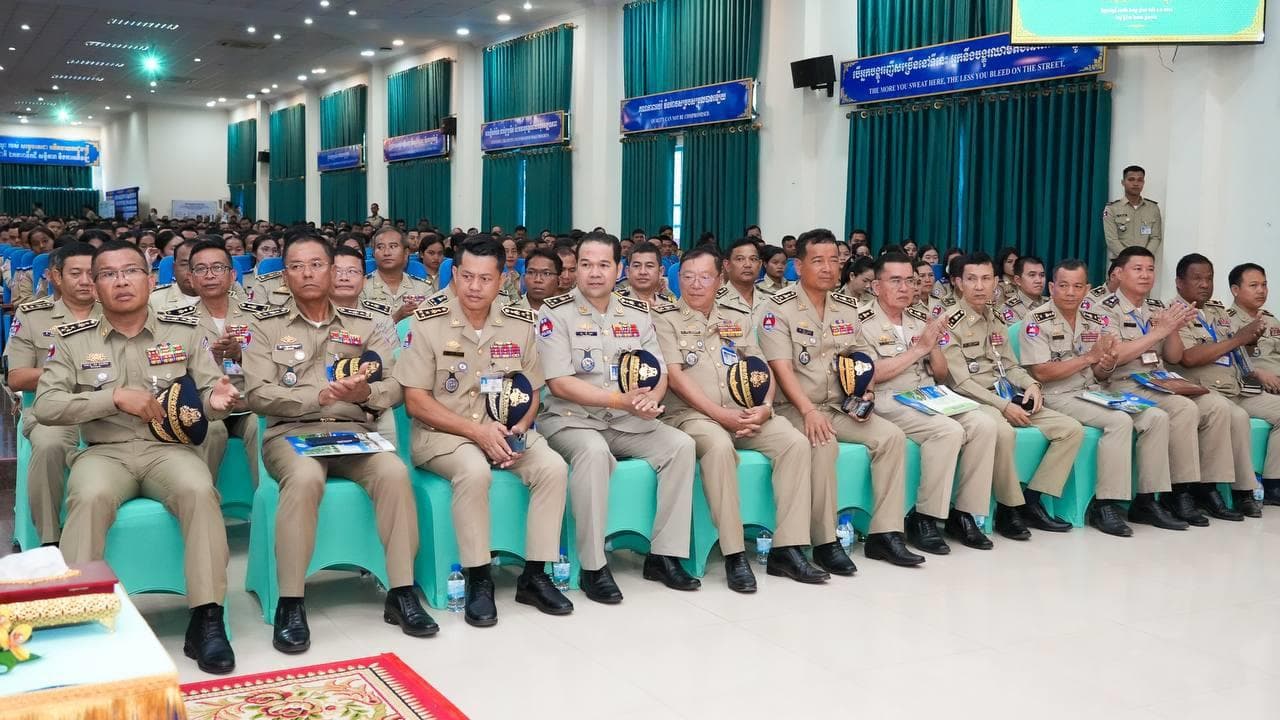 រដ្ឋមន្ត្រី ហួត ហាក់ អញ្ជើញធ្វើបាឋកថាស្តីពី ការអភិវឌ្ឍវិស័យទេសចរណ៍កម្ពុជា - Image 10