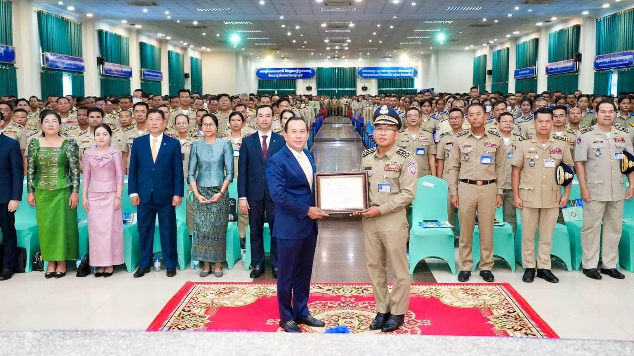 រដ្ឋមន្ត្រី ហួត ហាក់ អញ្ជើញធ្វើបាឋកថាស្តីពី ការអភិវឌ្ឍវិស័យទេសចរណ៍កម្ពុជា - Image 7